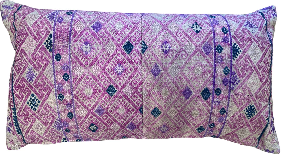 Zerbo Wedding Hmong Lilac II Lumbar 1 Zerbo Wedding Hmong Lilac II Lumbar