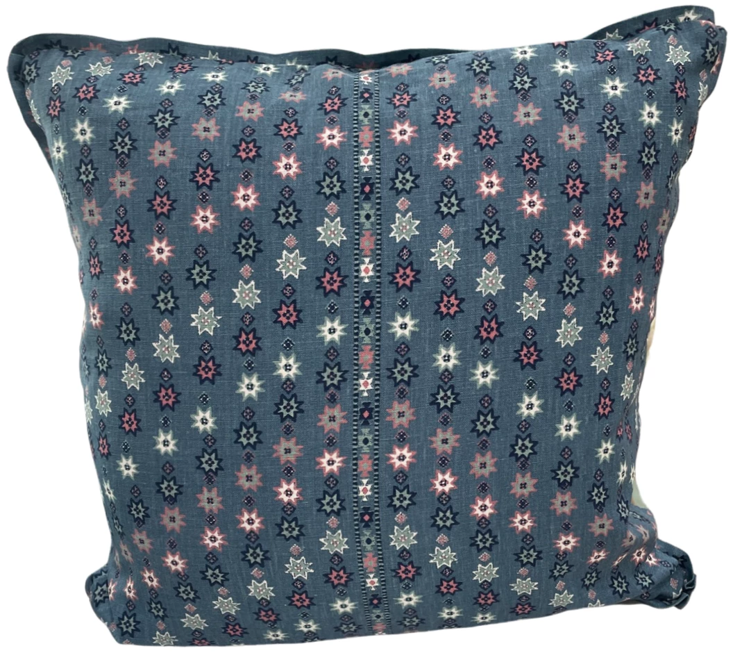 Peter Dunham Cosima Blue/Pink Pillow Cover Indoor 1 Peter Dunham Cosima Blue/Pink Pillow Cover Indoor
