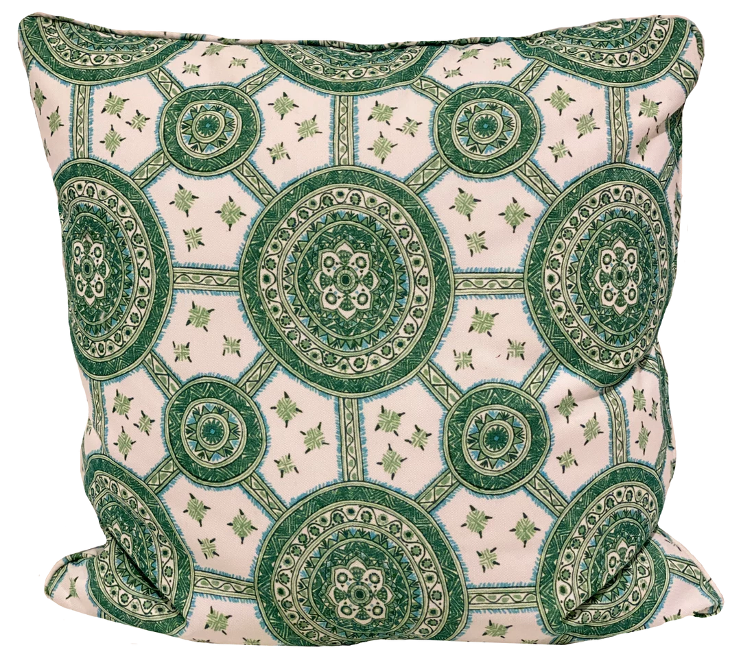 Schuyler Samperton Petite Nellcote Outdoor Lily Pad Green Pillow Indoor 1 Schuyler Samperton Petite Nellcote Outdoor Lily Pad Green Pillow Indoor