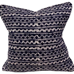 Caroline Cecil Indoor Gamal Navy Pillow